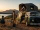 Ungebundenheit auf Rädern: Gemeinsam unterwegs: Warum Reisen auf dem Autodach Familien begeistertMit dem VW-Bus und Dachzelt zu Festivals und Roadtrips